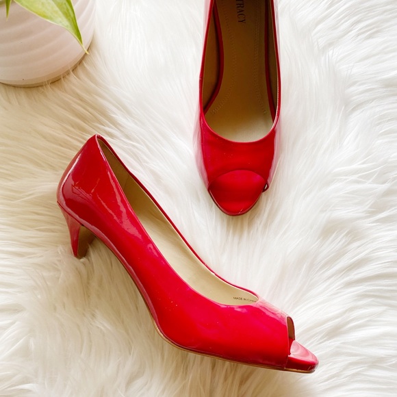 - SOLD - Ellen Tracy Vanna Peep Toe Heels - Picture 3 of 9